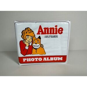 Little Orphan Annie Photo Album Holds 12 Pictures Vintage 1981